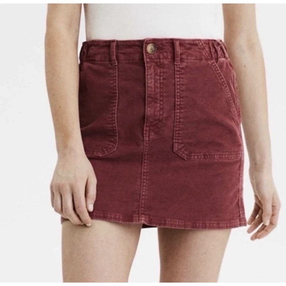 American Eagle Burgundy Corduroy Mini Skirt Elastic Waist Utility Pockets Red‎ 8